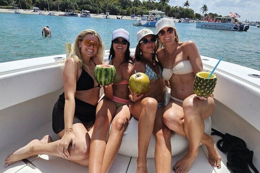 Cruising Anchoring or Fishing in the beautiful Palm Beach Florida