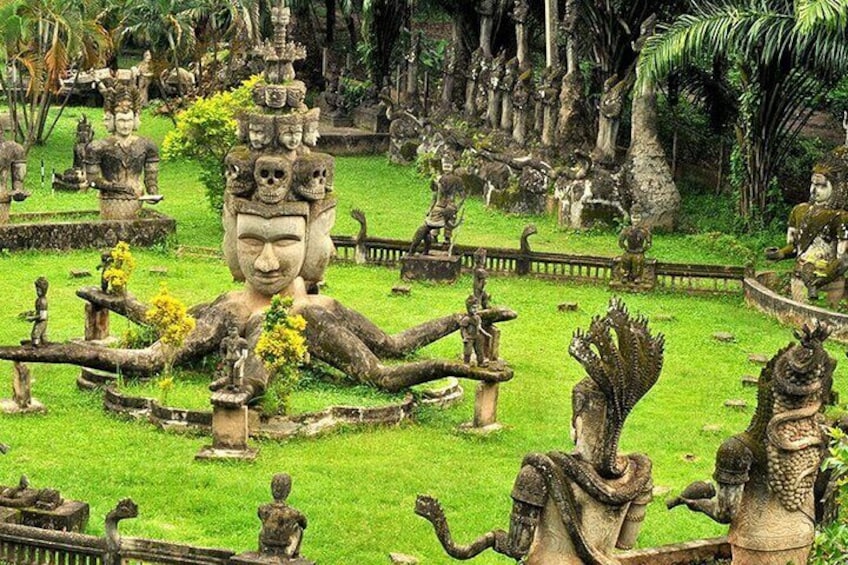 Vientiane City Tour and Buddha Park with Lunch