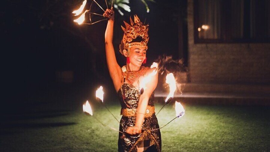 Cliffside Temples & Bali's Famed Kecak Fire Dance I