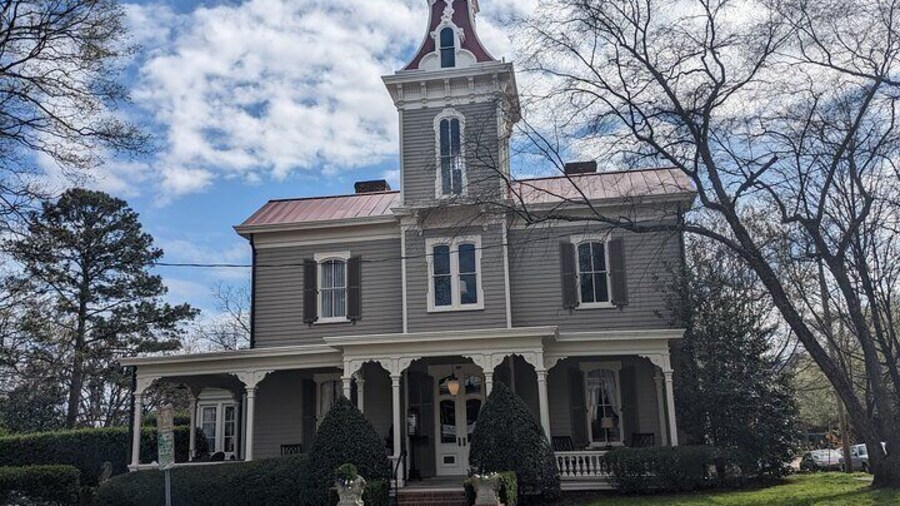 Raleigh Full Day Historian Guided City Tour