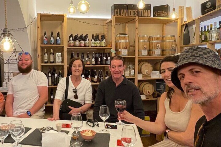 Wine Tasting in Genoa Near the Cruise: “the Best Italian Wine”