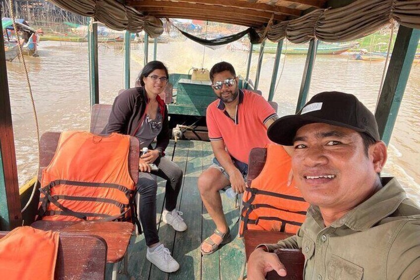 Private Tour from Siem Reap to Phnom Penh by Car