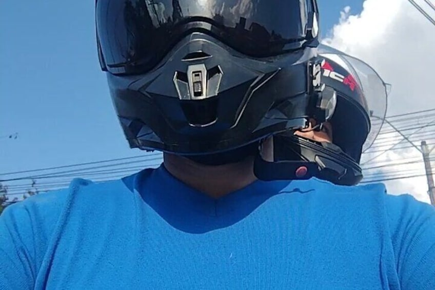 Motorcycle Tour Through the Neighborhoods of Medellin