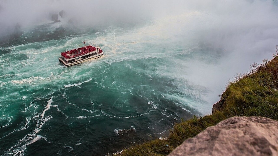 Small group:Toronto&Montreal&Quebec&Niagara Falls 5-Day Tour