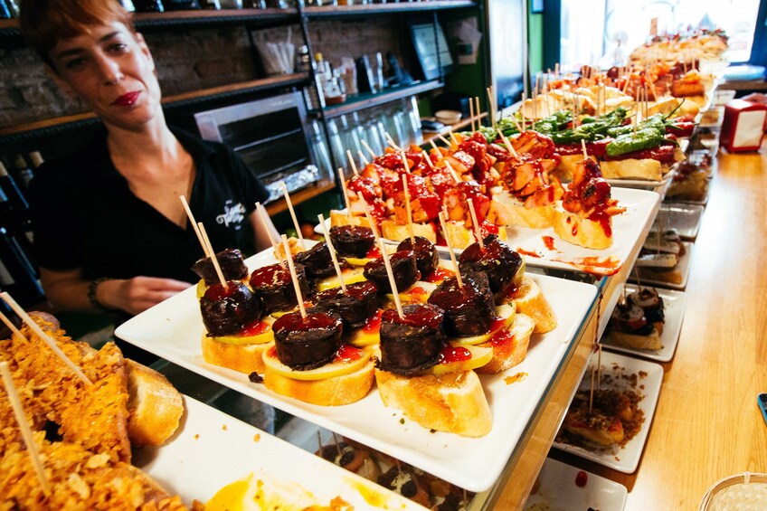 Private Barcelona Tapas and Wine Tour