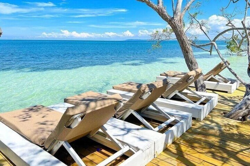 Full Day Private Beach Club Palma Island and Full Food