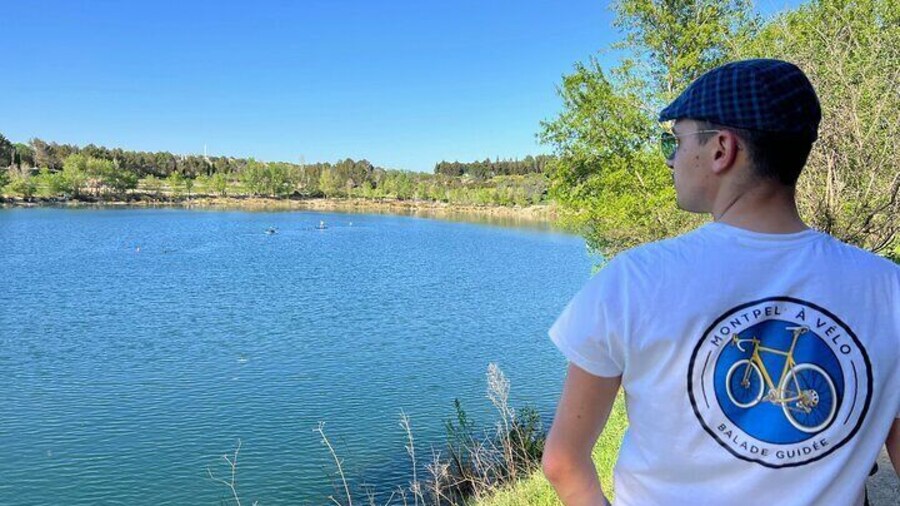 Montpellier Nature-Guided Ride to Lake Cres by Electric Bike