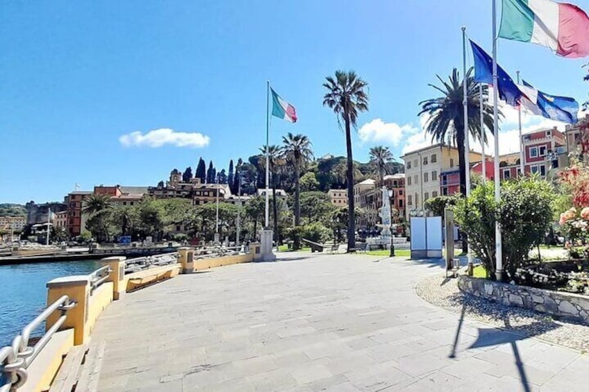 Tour of the Italian Riviera with E-Bike to Portofino