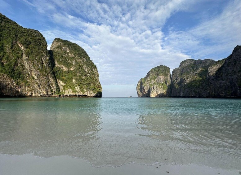 Picture 6 for Activity Koh Phi Phi: Maya Bay Private Longtail Boat Tour