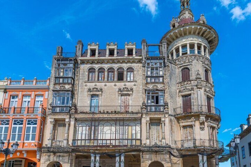 Ribadeo and Tapia de Casariego Cathedrals Beach Tour