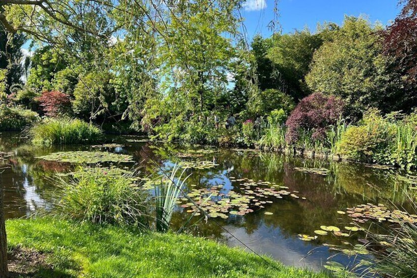 Giverny and Auvers sur Oise Private Tour from Paris