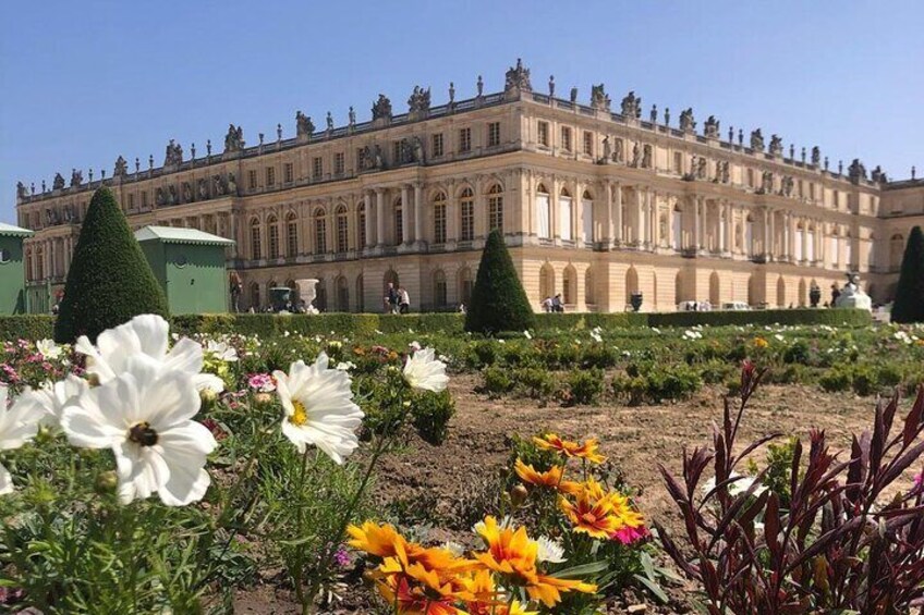 Walk Through History in Versailles Tour