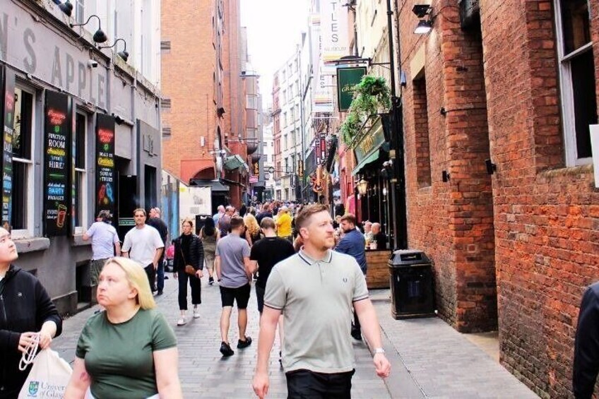 See first hand the bustling Cavern Quarter.