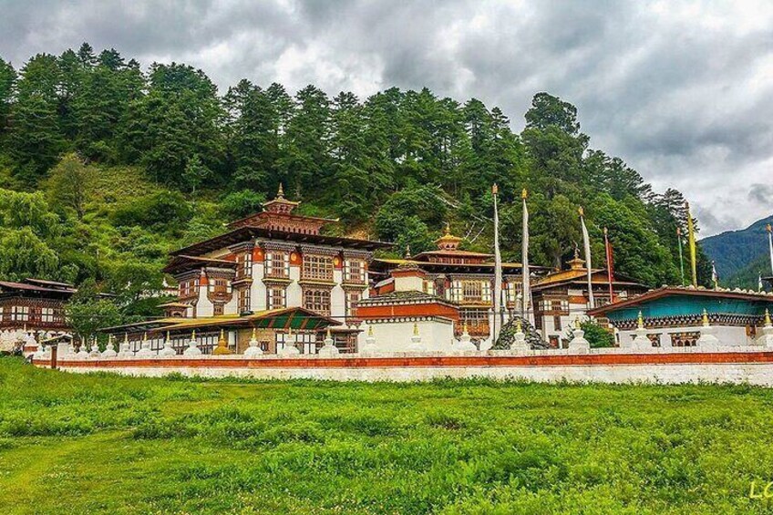 7 Days Shared Bhutan Guided Tour from Thimphu