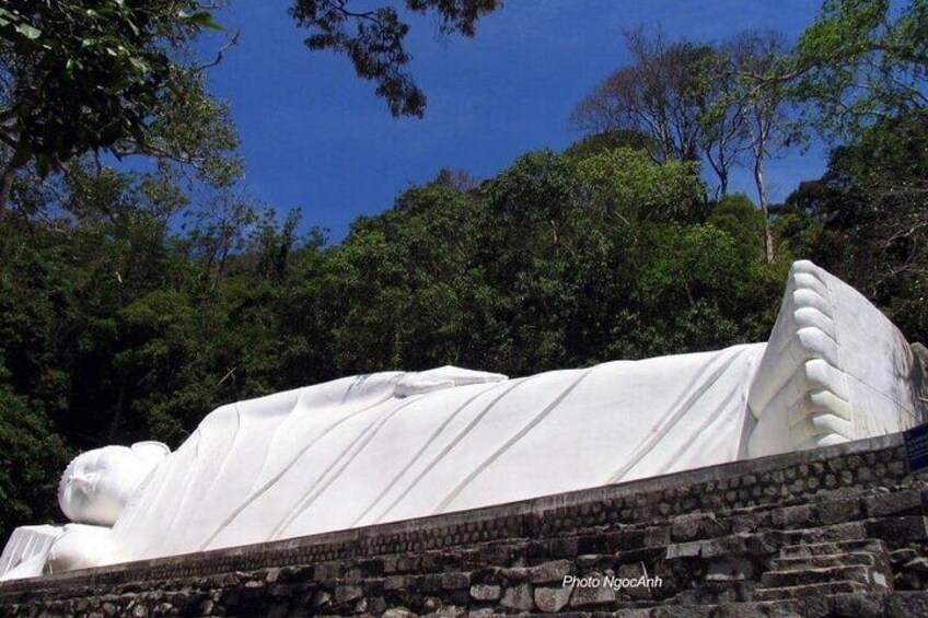Lying Buddha