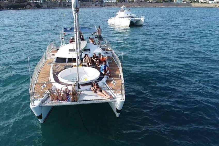 2 Hour Catamaran Tour with Jacuzzi and Sea Bath