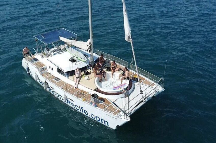 2 Hour Catamaran Tour with Jacuzzi and Sea Bath