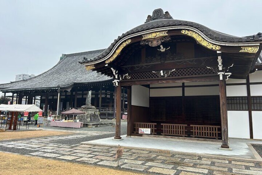 Osaka-Himeji Customize Tour with Pickup and DropOff