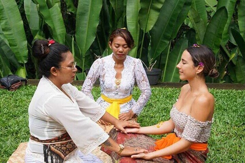 Discover Destiny Palm Reading Experience with Balinese Shaman