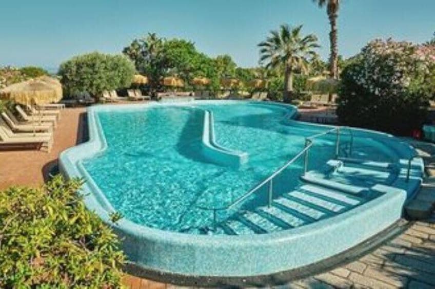 pool Aphrodite 32°