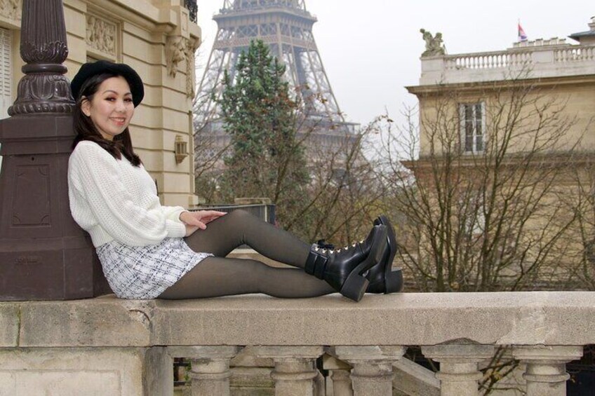 Paris: Luxury Private Photo Eiffel Tower & Louvre pyramid