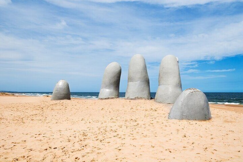 Museo Ralli Private Guided Tour in Punta del Este 