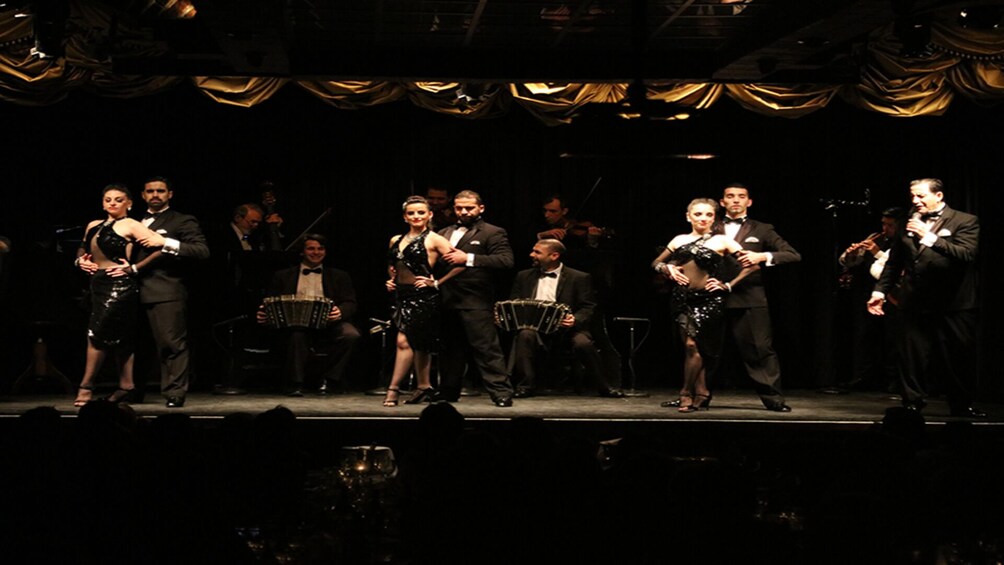 La Ventana Tango Show with Tango Lesson