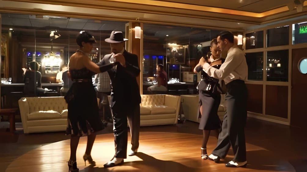 La Ventana Tango Show with Tango Lesson