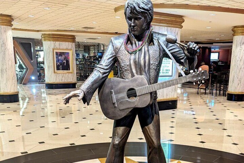 Elvis Presley History and Landmark Walking Tour Las Vegas