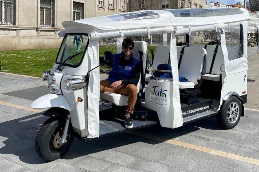 Discover Coruña 60 Minute Private Tour in Tuk tuk