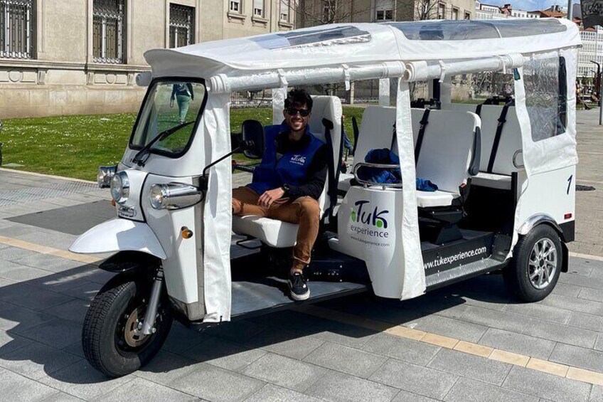 Discover Coruña 60 Minute Private Tour in Tuk tuk