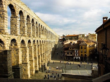 Excursión a Ávila y Segovia Con Visitas Guiadas Incluidas