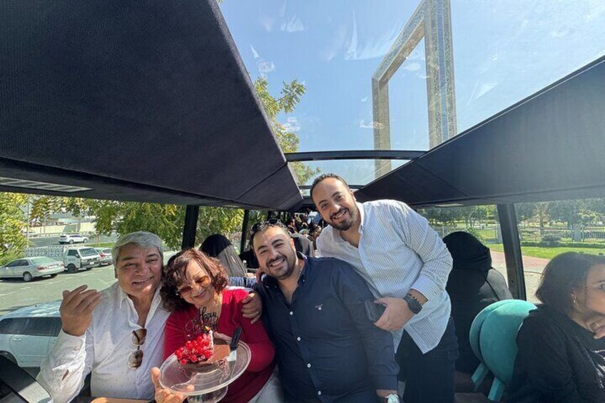 Dubai Bustronomy Gourmet Afternoon Tea on a Panoramic Bus
