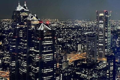 Tokyo Nightlife Experience: Shibuya & Shinjuku Bar/Club-Hopping