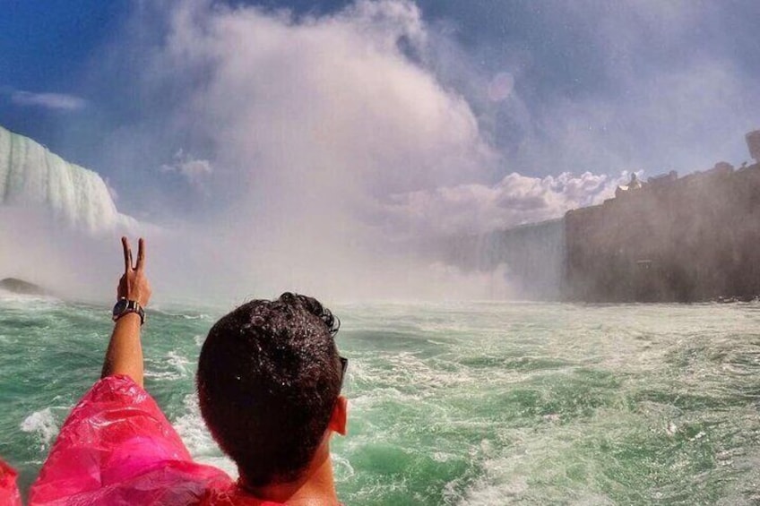 Niagara Falls Walk and Cruise: A Canadian Side Experience