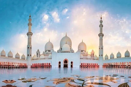 Abu Dhabi Tour Full-Day from Dubai with Grand Mosque