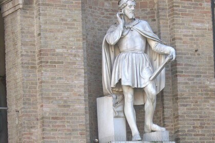 Parma Food Tour with Sightseeing and Parmesan Tasting