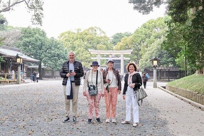 Your Personal Photographer and Guide in Tokyo — Two in One Tour