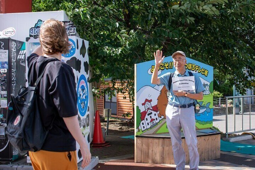 When you meet your Sapporo Explorer, it's time to start the tour!