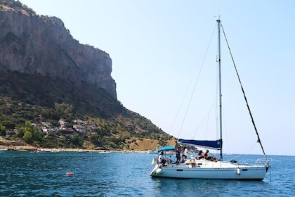 Palermo Boat Tour with Snorkeling, Grotta Regina and Aperitif