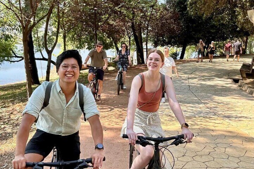 Tirana's Bike Tour and Traditional Burek Cooking Class