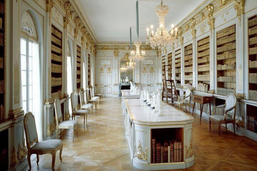 Drottningholm Castle ( the Royal Library)