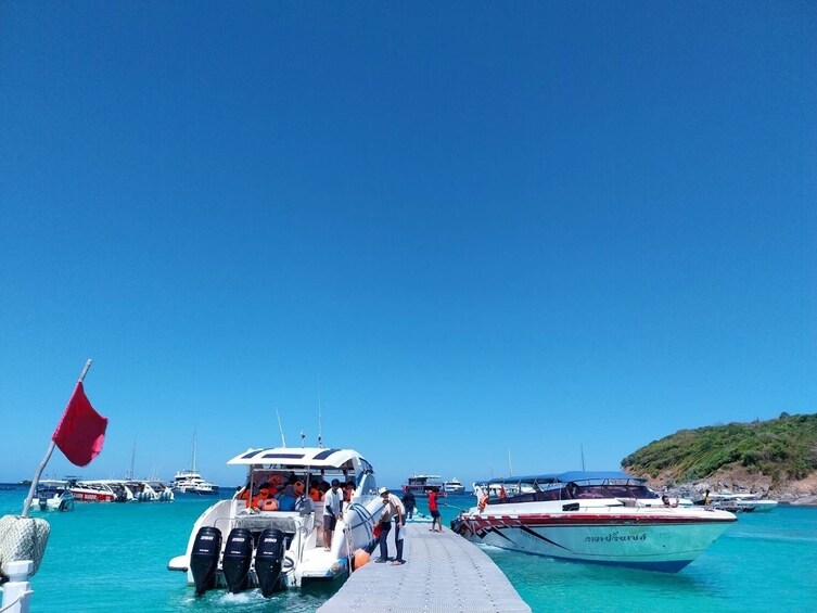 MAITON ISLAND – RAYA & CORAL ISLAND