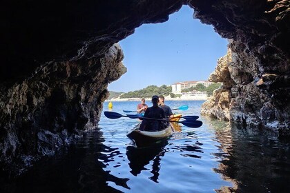 Pula: Cave Kayak Tour and Snorkelling