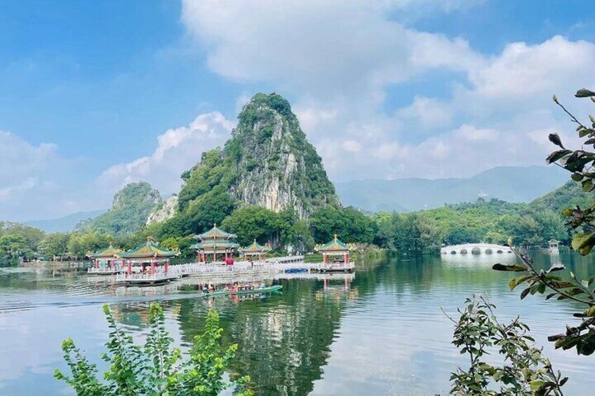 Private Tour from Guangzhou to Seven Star Crags (Qixingyan)