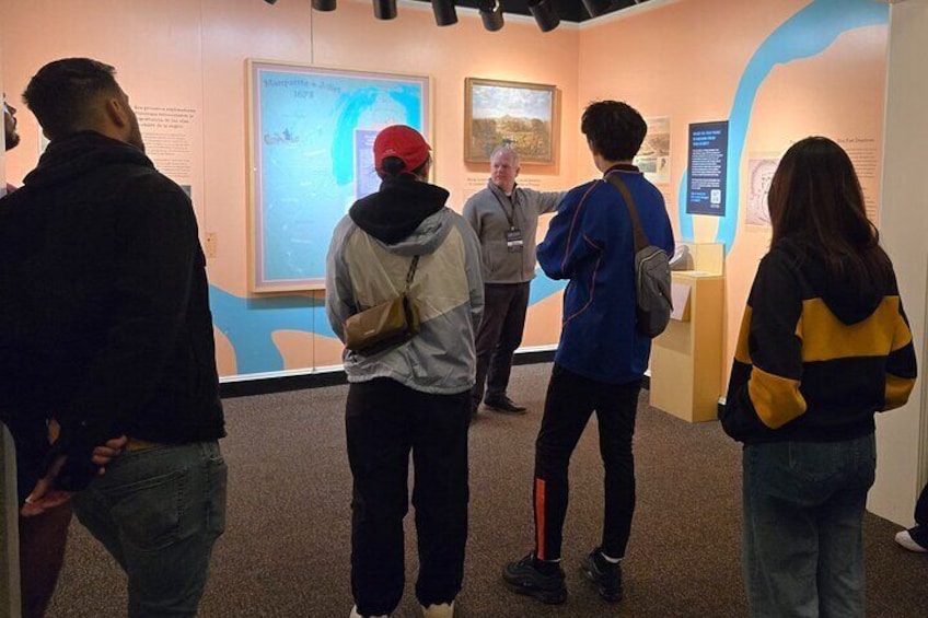 Private Chicago History Museum Tour