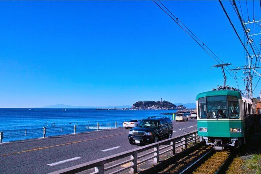 Enoden Train and Coastal Scenery