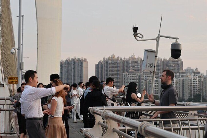 Guangzhou Private and Relaxing Tour of Landmarks and Nightlife