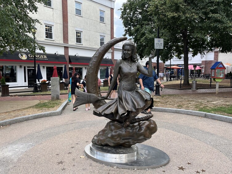 Salem Witch Tour from Boston by Train