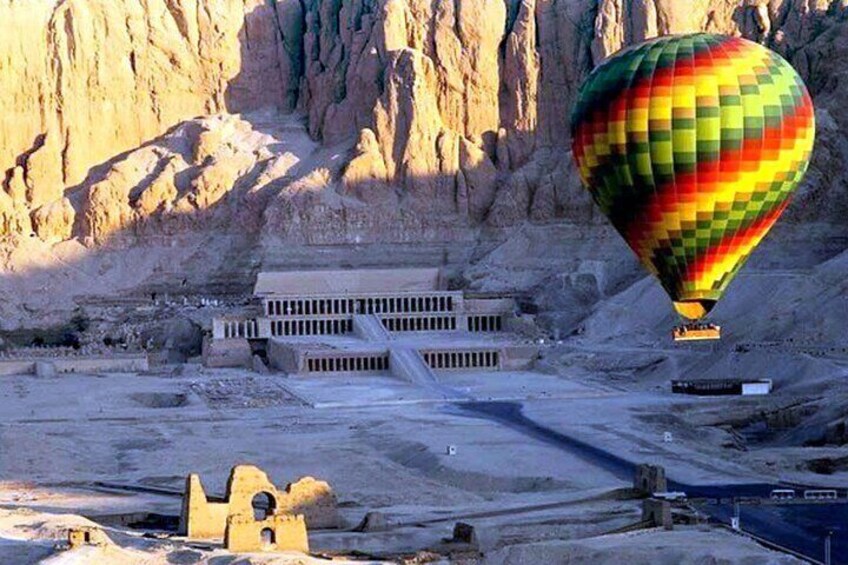 Luxor Overnight Tour with Hot Air Balloon Ride - Hurghada
